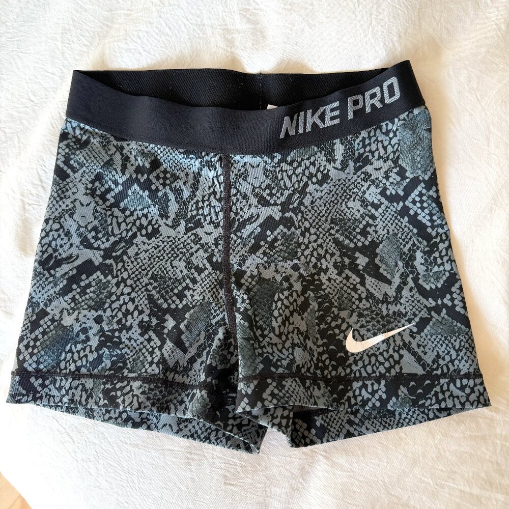Nike Pro Snake Print Spandex Shorts | Black & Grey